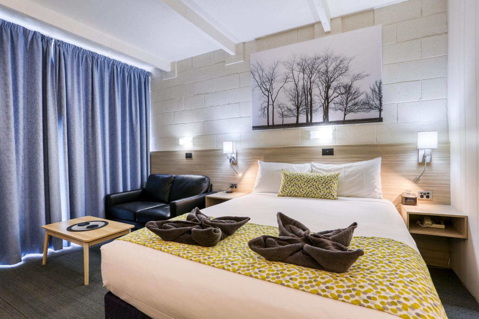 Castle Creek Motor Inn Эероа Экстерьер фото