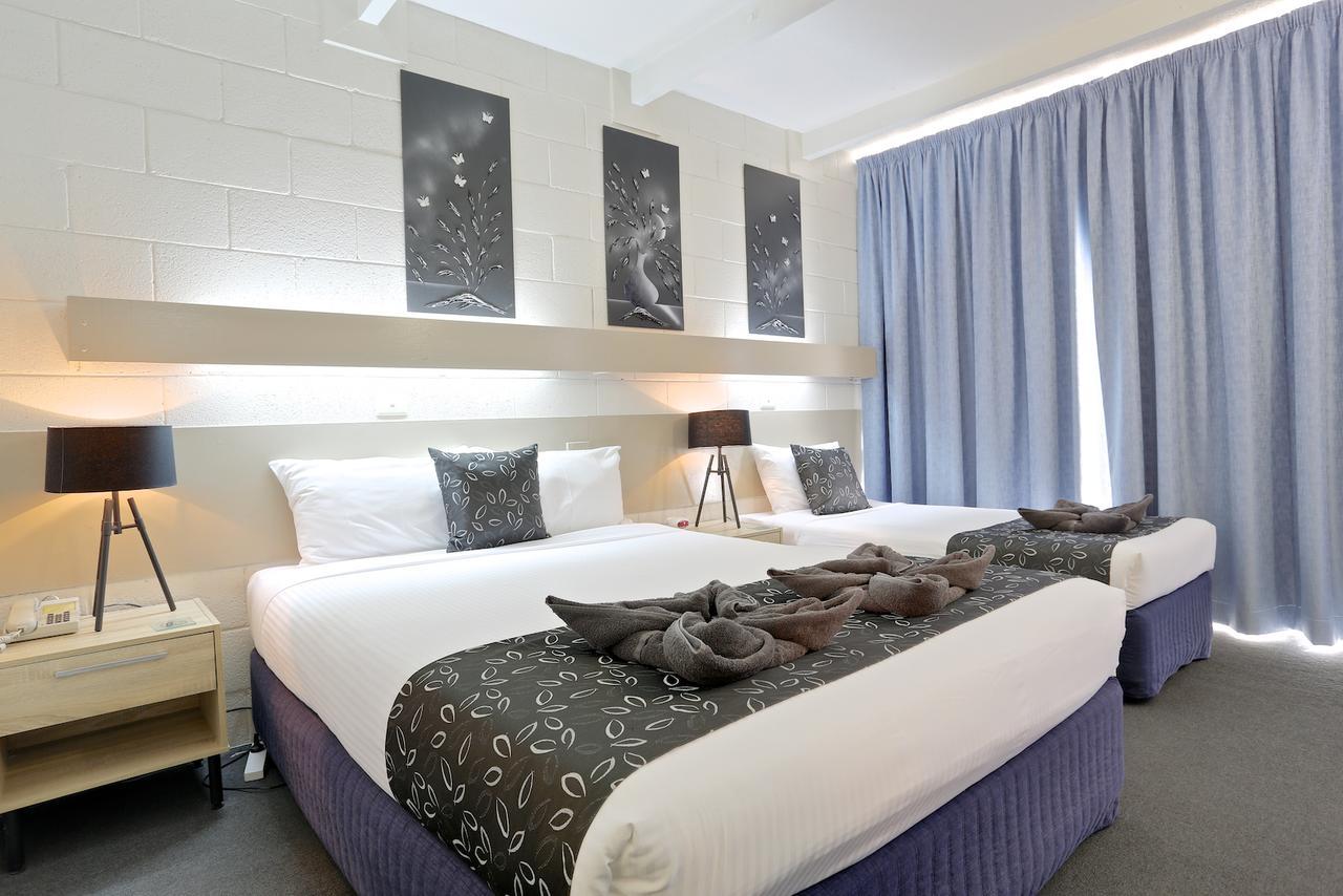 Castle Creek Motor Inn Эероа Экстерьер фото